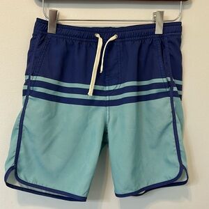 Fair Harbor Boy’s size M bathing suit.
